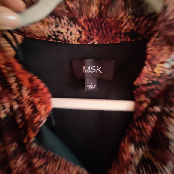 Dress - Picture 3 of 4